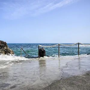 El Muellito Ocean View , Punta Mujeres Spain